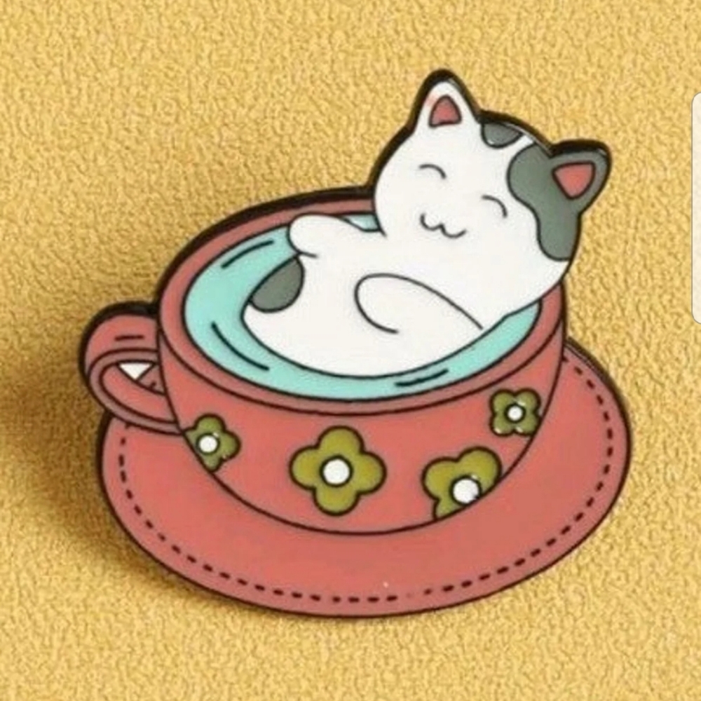 *2 for $13* Happy Kitty Cat in A Cup Pin